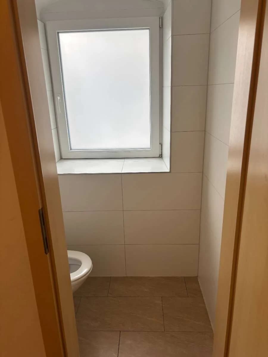 Gewerbeimmobilie mieten in Wels-Land – 40 m², € 696 – Bild 11 von 11