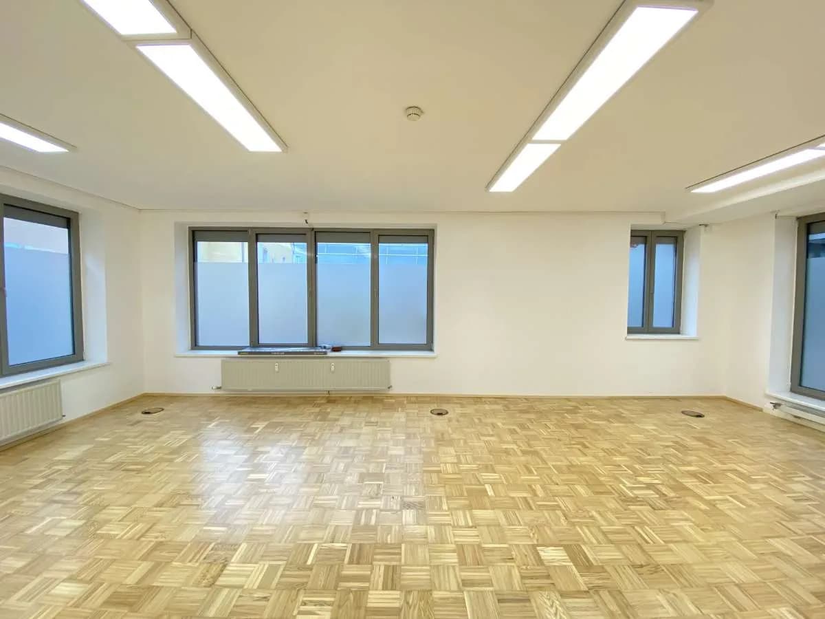 Gewerbeimmobilie mieten in Linz – 87 m², € 1.333 – Bild 1 von 7