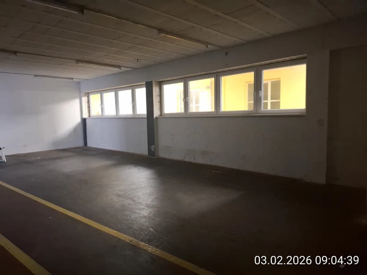 Gewerbeimmobilie mieten in Vöcklabruck – 150 m², € 500 – Bild 1 von 2