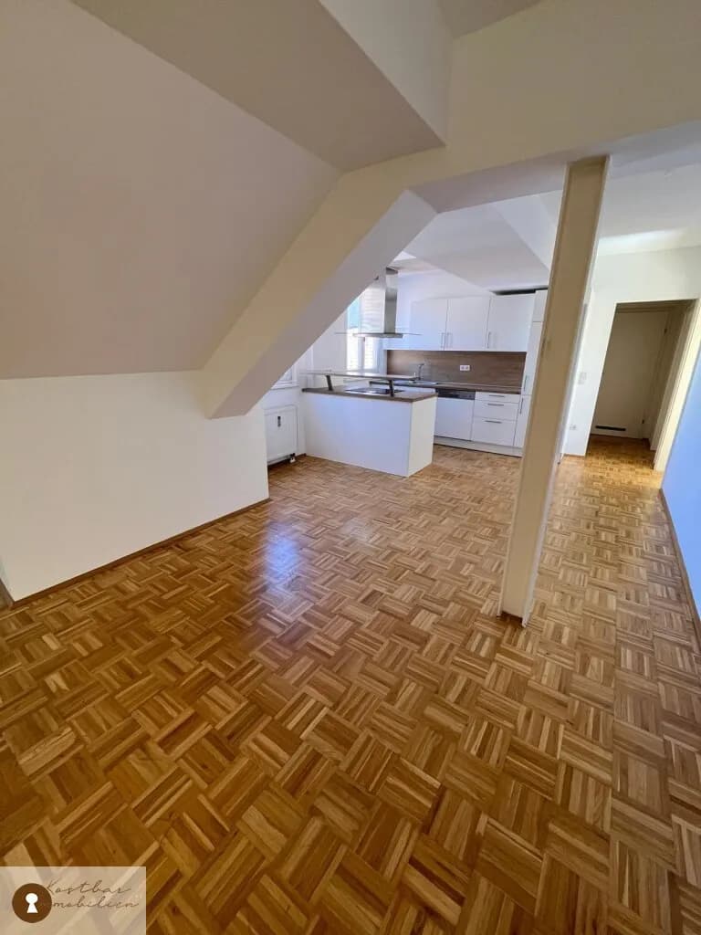 3-Zimmer-Wohnung mieten in Graz – 111,89 m², € 1.090 – Bild 3 von 14