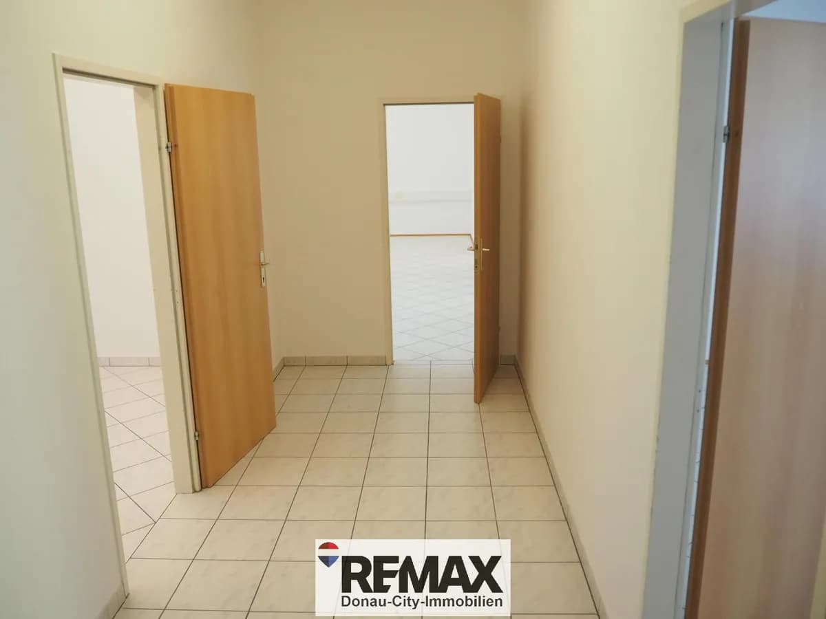 6-Zimmer-Gewerbeimmobilie mieten in Wien – 150 m², € 2.140 – Bild 8 von 13