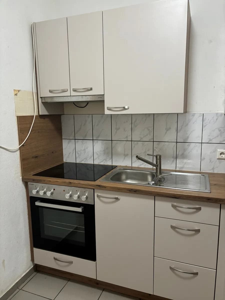 1-Zimmer-Wohnung mieten in Baden – 33 m², € 360 – Bild 3 von 4