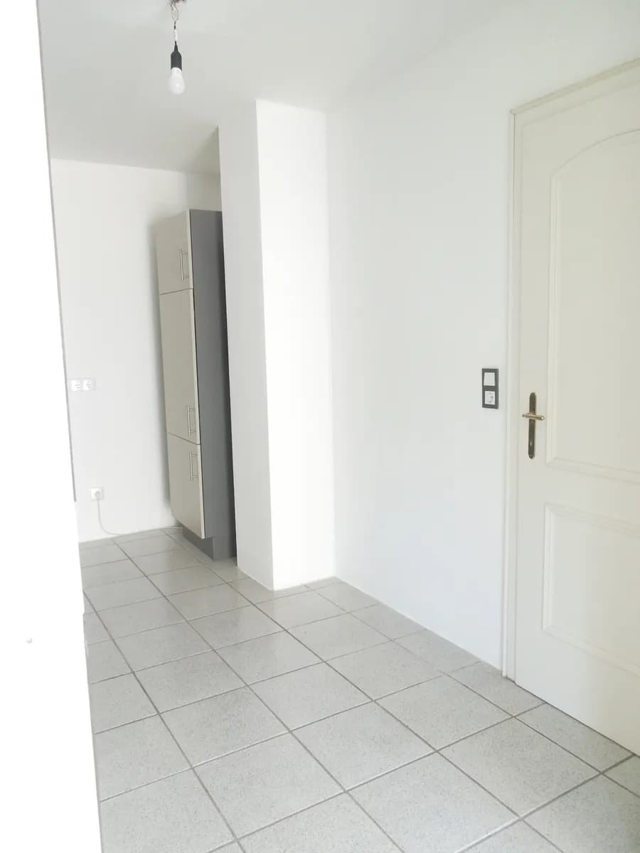 4-Zimmer-Wohnung mieten in Salzburg-Umgebung – 77 m², € 1.490 – Bild 4 von 11