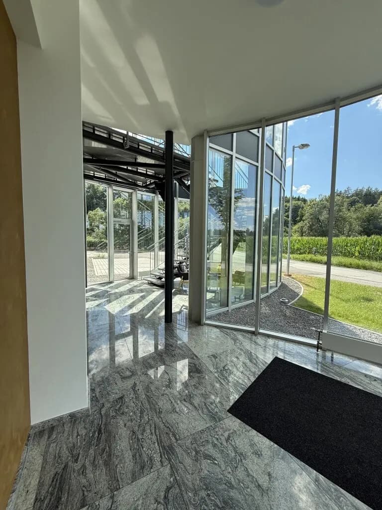2-Zimmer-Gewerbeimmobilie mieten in Weiz – 115 m², € 1.210 – Bild 9 von 11