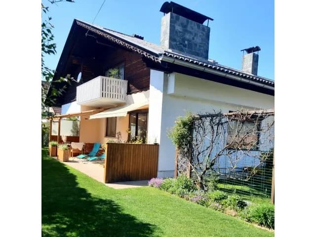 5-Zimmer-Haus kaufen in Feldkirchen – 125 m², € 450.000 – Bild 2 von 8