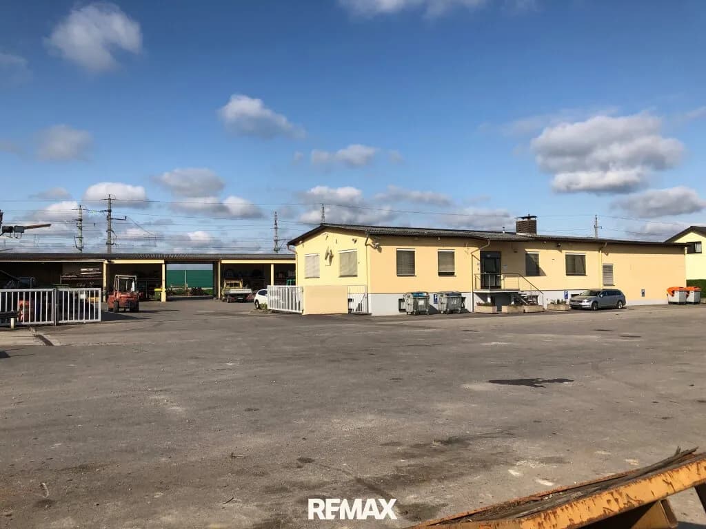 Gewerbeimmobilie kaufen in Amstetten – 3 237 m², € 650.000 – Bild 2 von 13