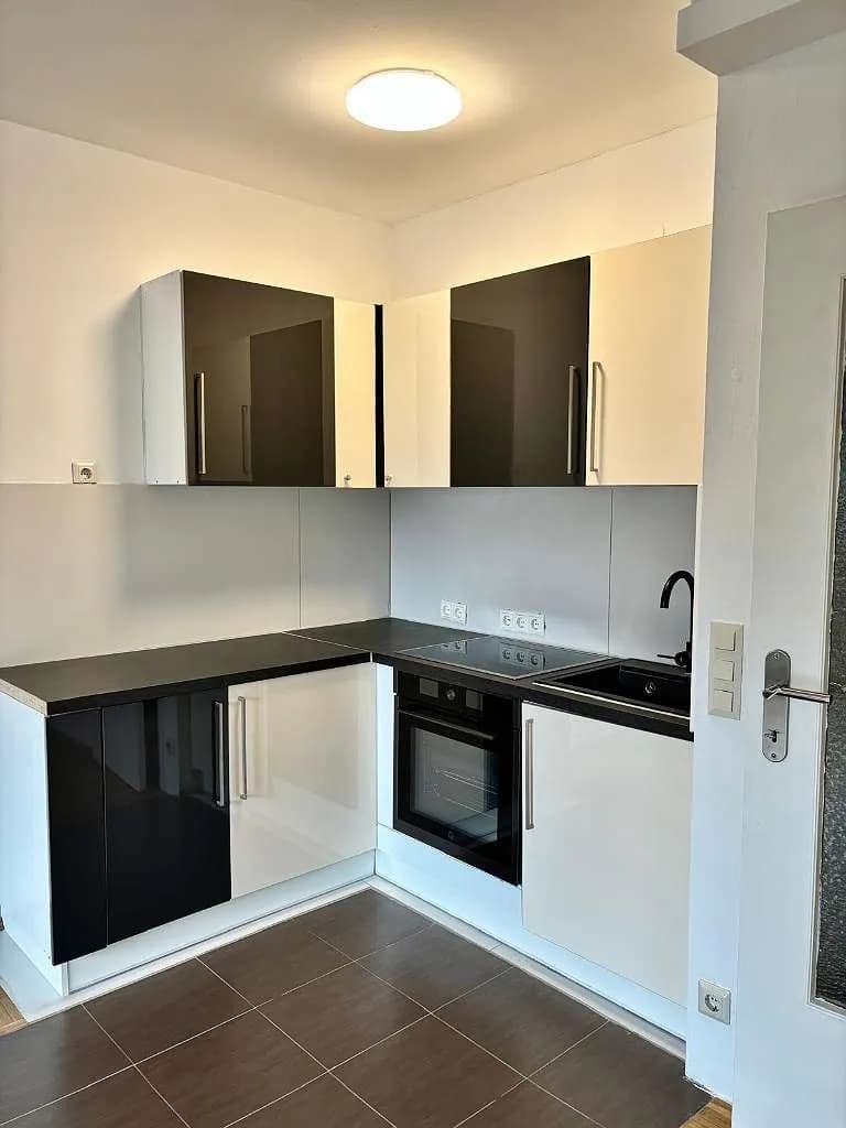 1-Zimmer-Wohnung mieten in Linz Land – 29 m², € 607 – Bild 3 von 19