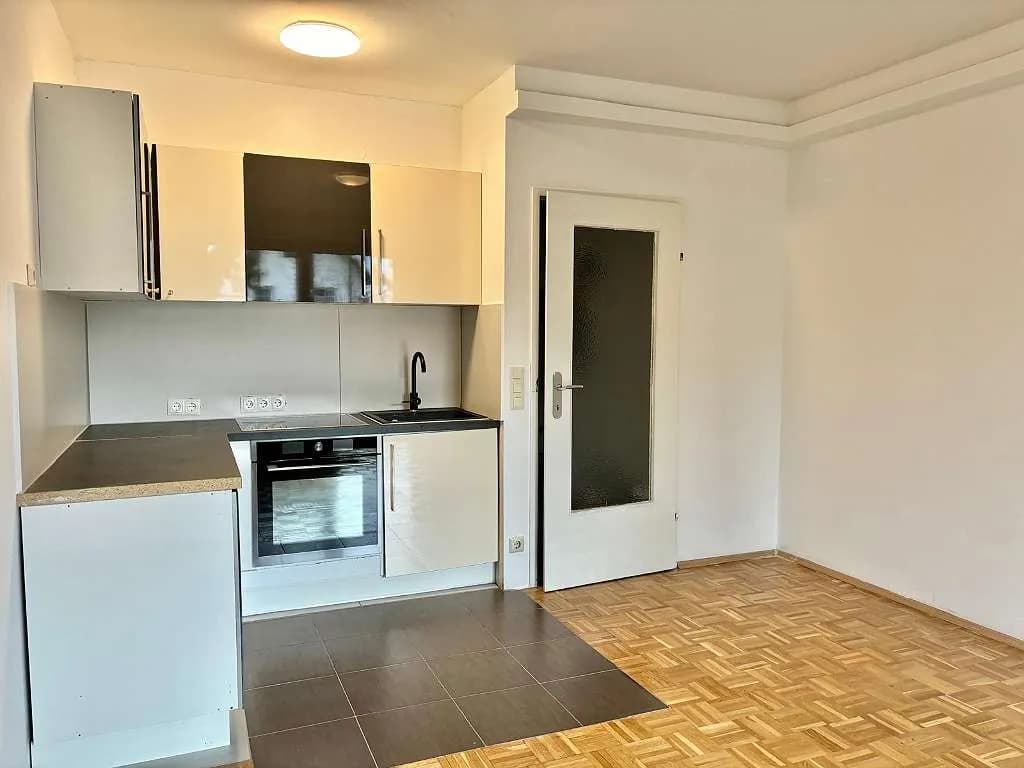 1-Zimmer-Wohnung mieten in Linz Land – 29 m², € 607 – Bild 6 von 19