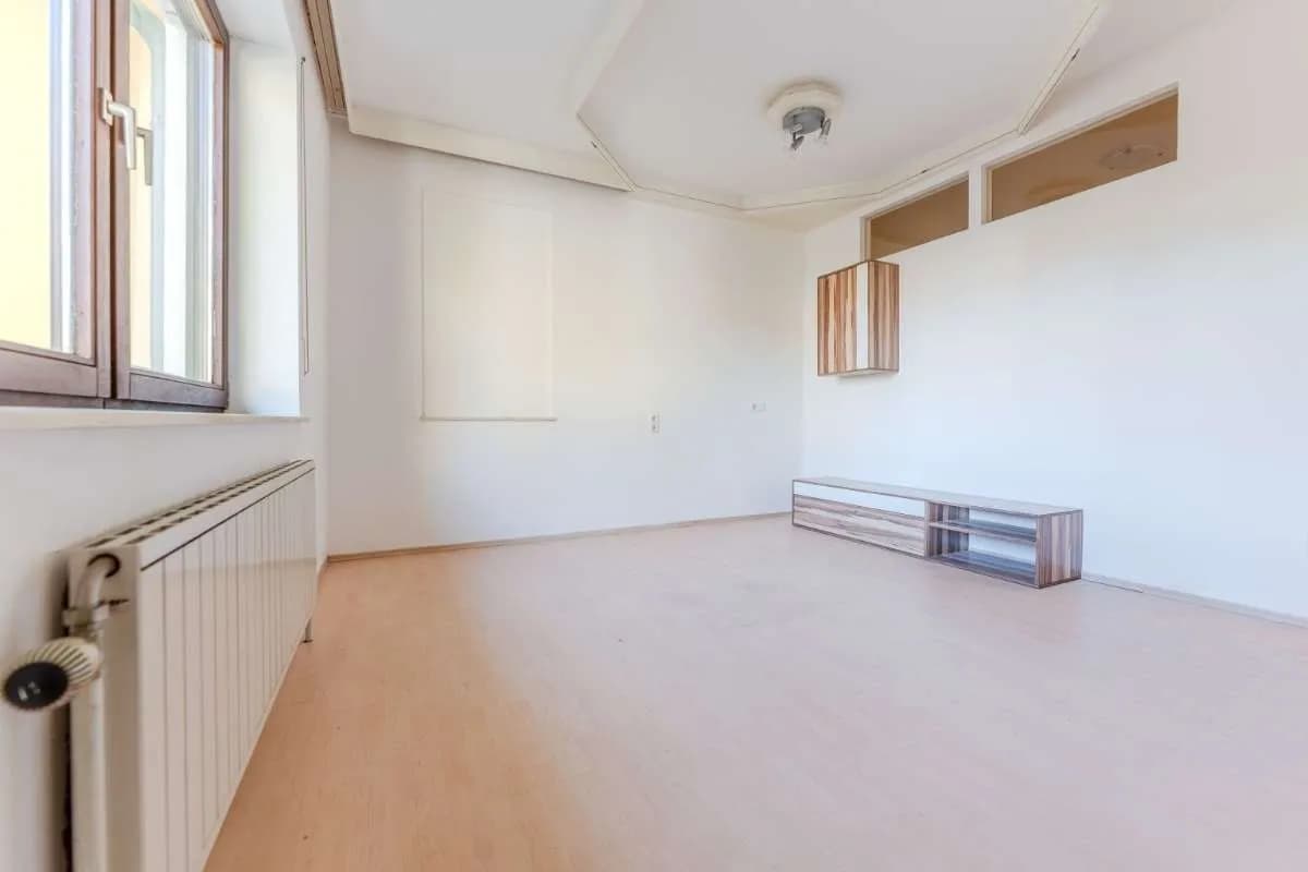 2-Zimmer-Wohnung mieten in Sankt Pölten Land – 67 m², € 792 – Bild 2 von 9