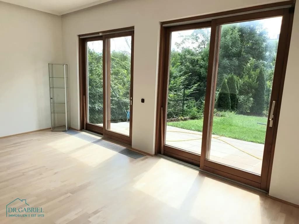 7-Zimmer-Haus mieten in Wien – 235 m², € 3.420 – Bild 2 von 17
