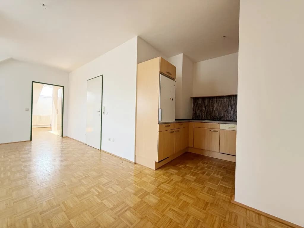 3-Zimmer-Wohnung mieten in Wels – 66,42 m², € 754 – Bild 2 von 11