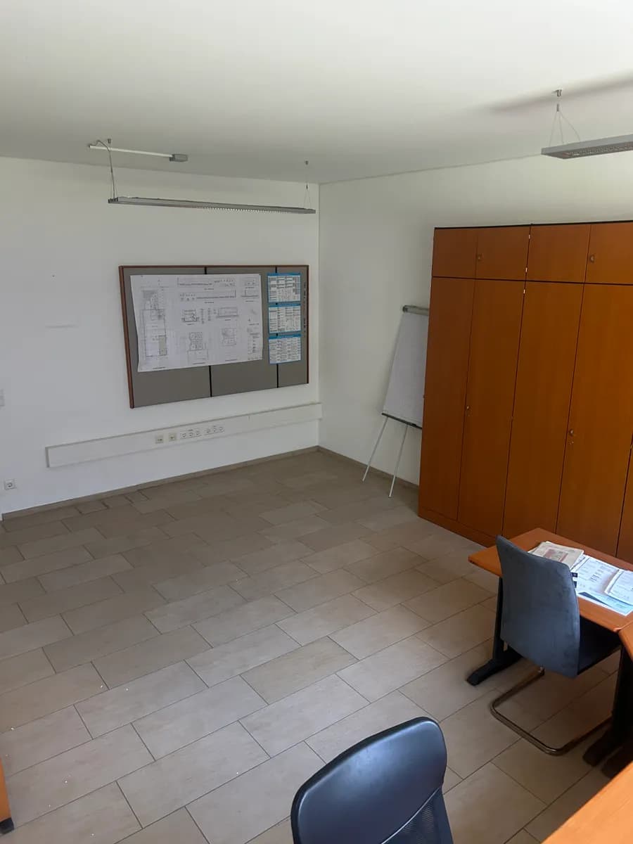 Gewerbeimmobilie mieten in Grieskirchen – 660 m², € 3.600 – Bild 16 von 20