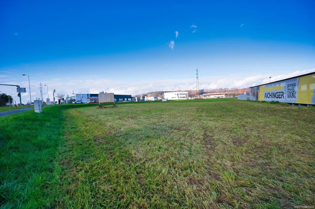 Immobilie mieten in Vöcklabruck – 3 400 m² – Bild 15 von 20