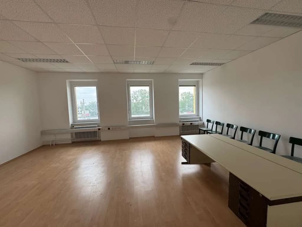 Gewerbeimmobilie mieten in Wien – 500 m² – Bild 3 von 6