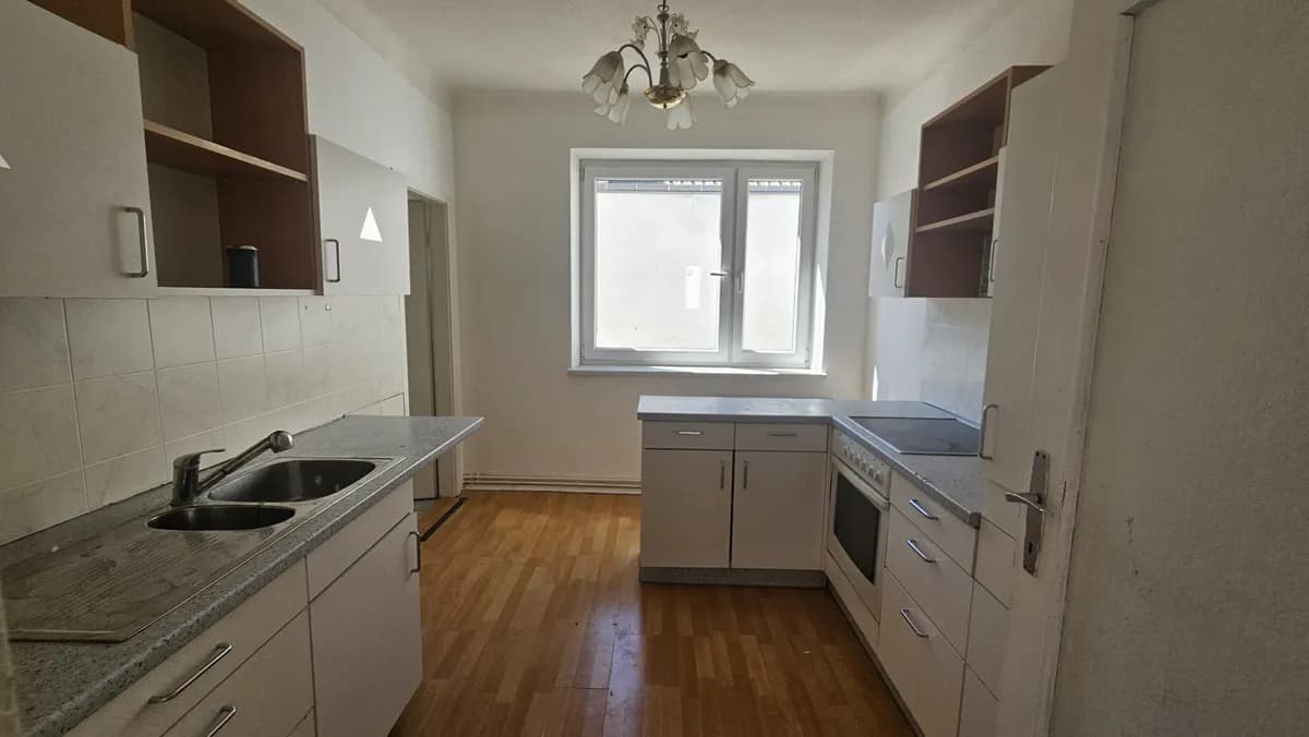 4-Zimmer-Wohnung mieten in Wiener Neustadt – 109 m², € 882