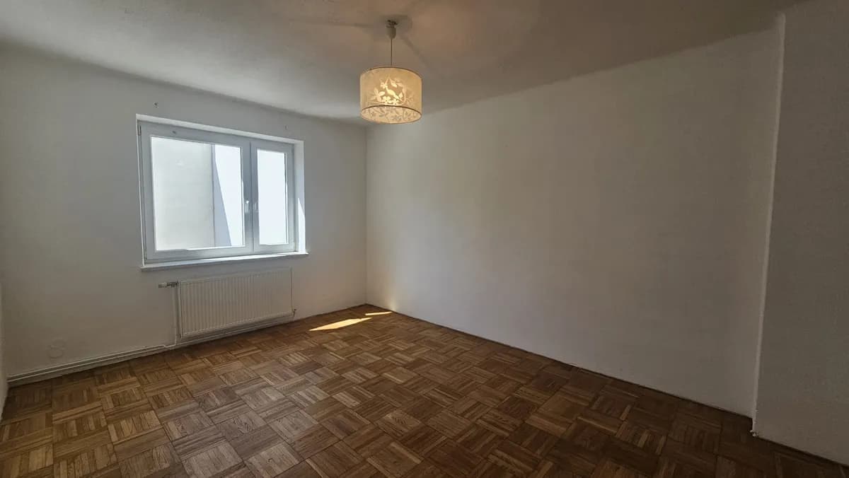 4-Zimmer-Wohnung mieten in Wiener Neustadt – 109 m², € 882 – Bild 3 von 7