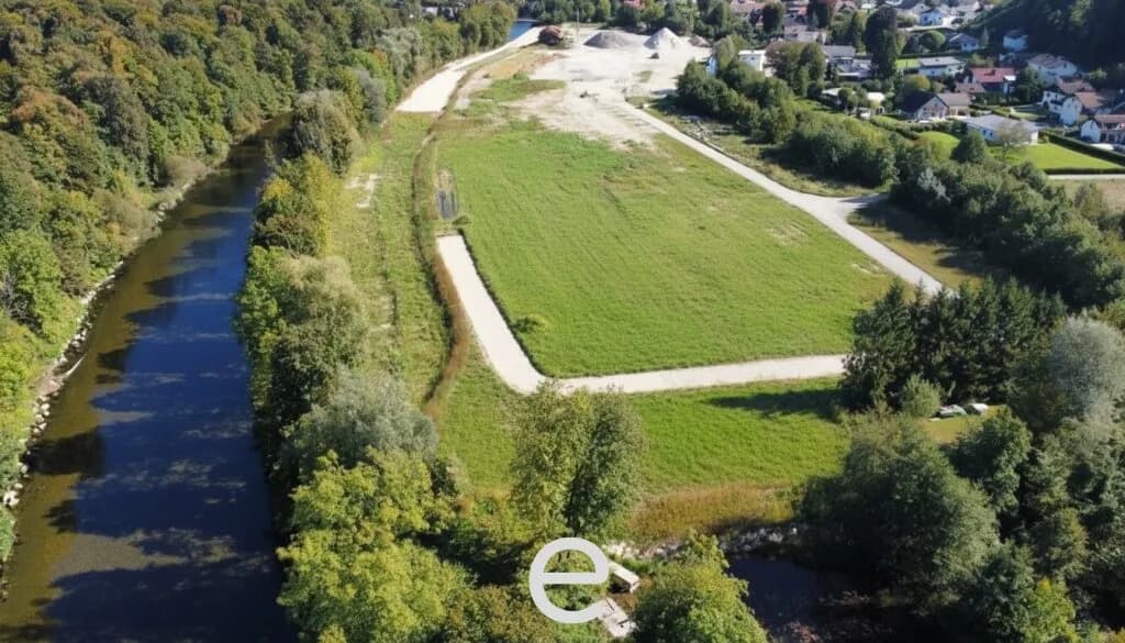 Grundstück kaufen in Vöcklabruck – 664 m², € 106.240