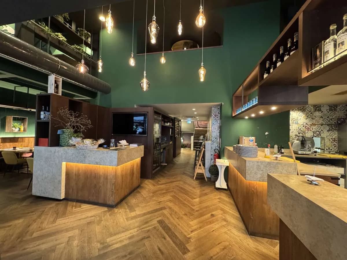 Gewerbeimmobilie mieten in Graz – 758 m², € 8.848 – Bild 2 von 32