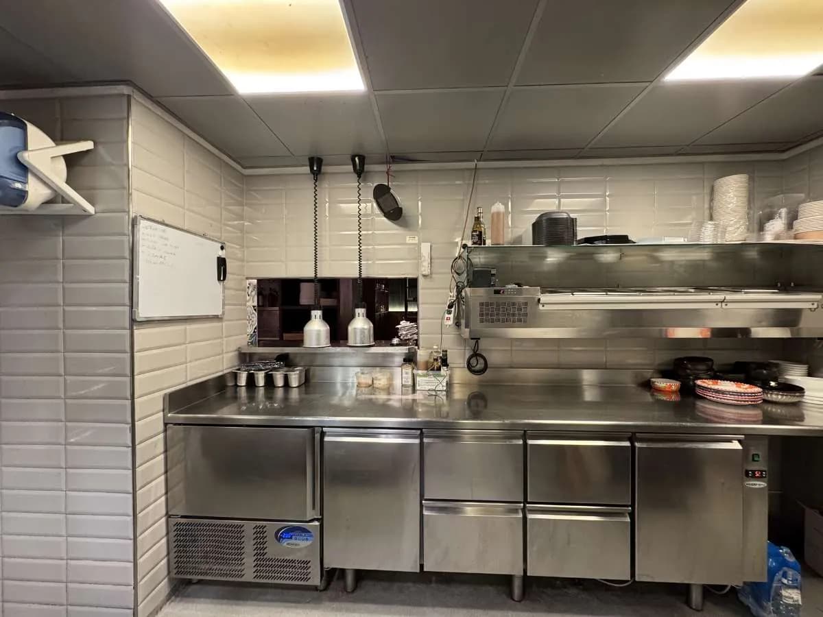 Gewerbeimmobilie mieten in Graz – 758 m², € 8.848 – Bild 23 von 32