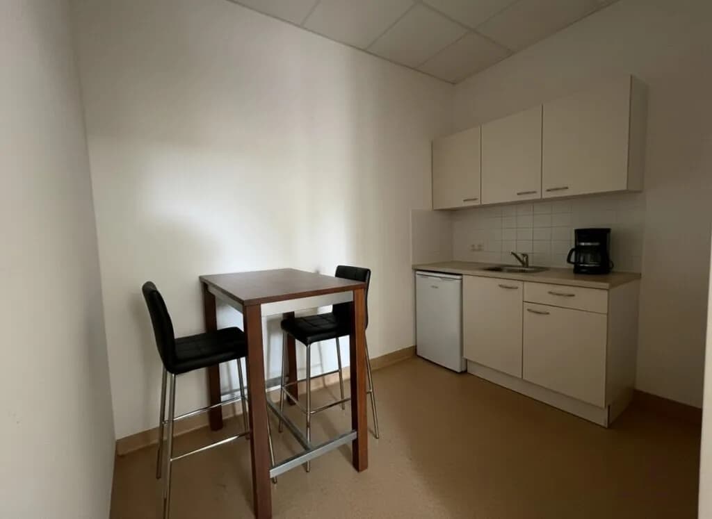 4-Zimmer-Gewerbeimmobilie mieten in Graz-Umgebung – 79 m², € 1.302 – Bild 3 von 8