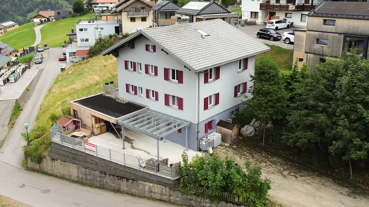 7-Zimmer-Gewerbeimmobilie kaufen in Bludenz – 186 m², € 775.000 – Bild 2 von 32