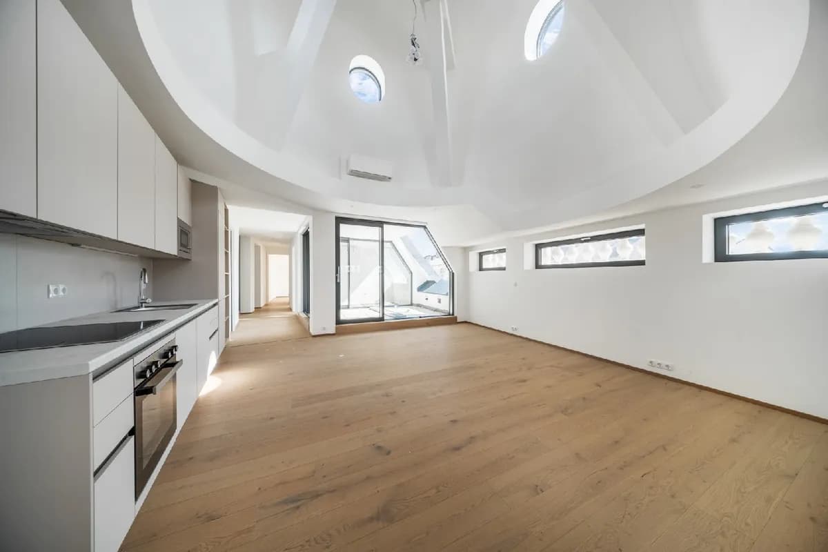 4-Zimmer-Wohnung mieten in Wien – 106,64 m², € 3.190