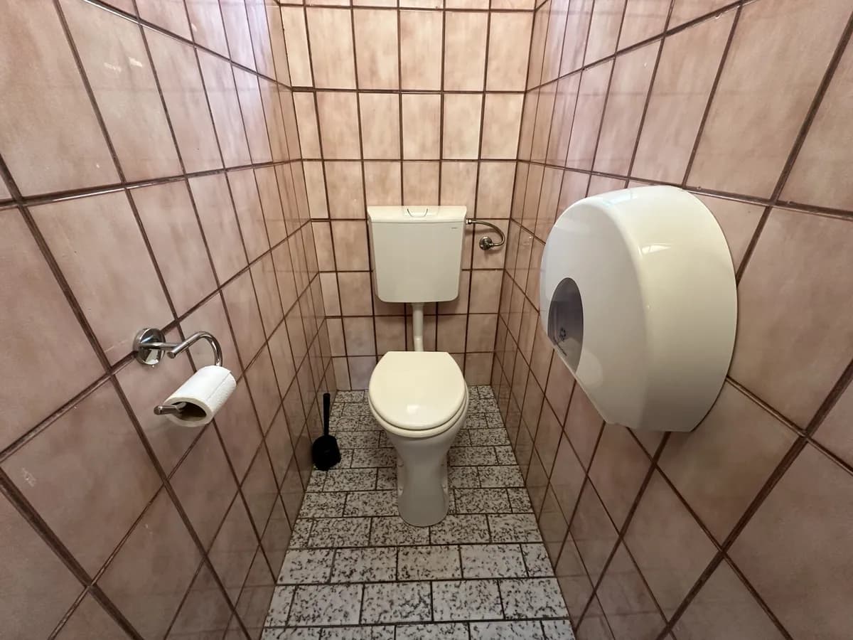 Gewerbeimmobilie kaufen in Graz-Umgebung – 377 m², € 450.000 – Bild 11 von 18