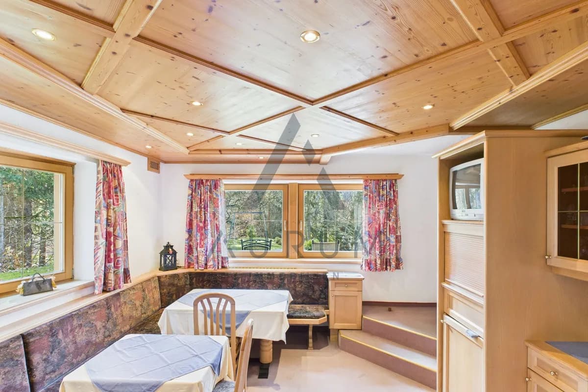 9-Zimmer-Haus kaufen in Kufstein – 245 m², € 1.680.000 – Bild 4 von 16