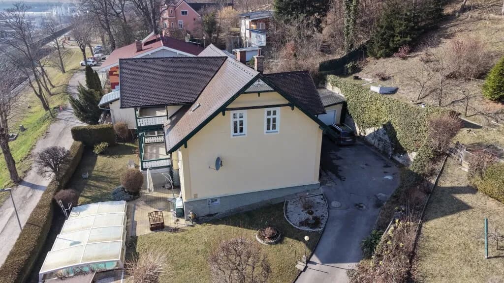 Immobilie kaufen in Neunkirchen – 280 m², € 698.000 – Bild 4 von 31