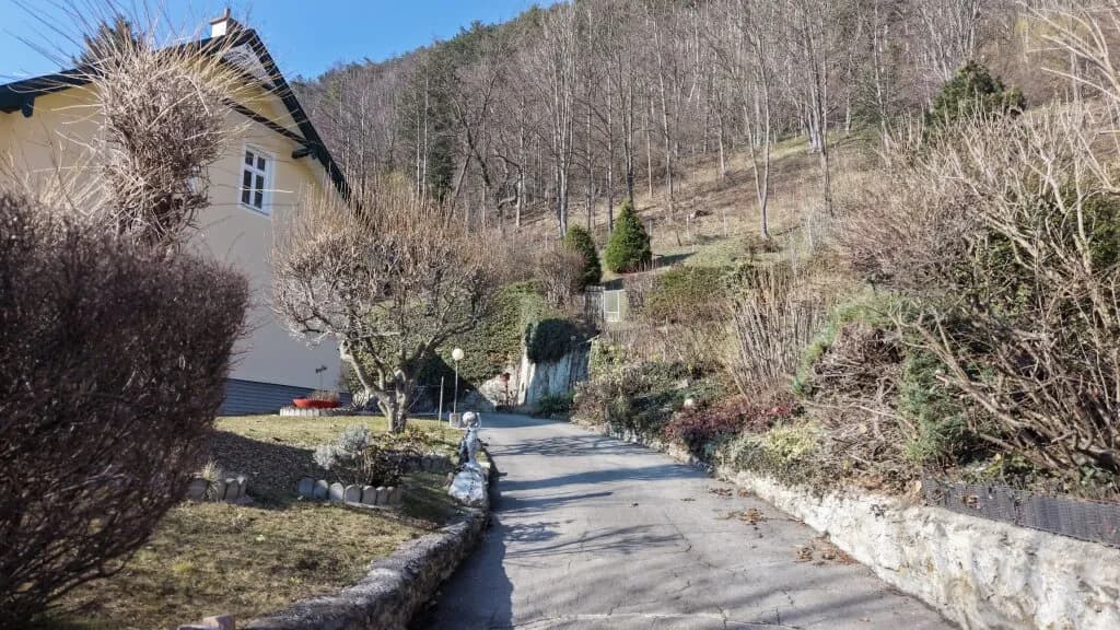 Immobilie kaufen in Neunkirchen – 280 m², € 698.000 – Bild 8 von 31