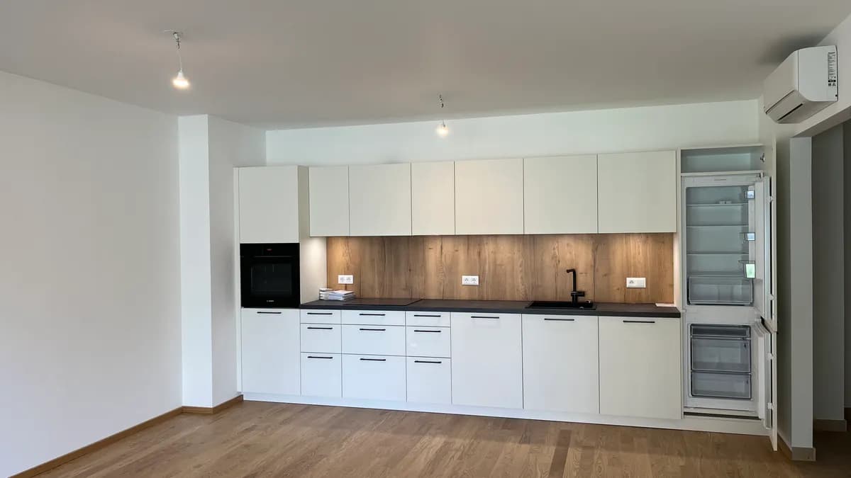 Wohnung mieten in Wiener Neustadt – 1 m², € 780 – Bild 2 von 8
