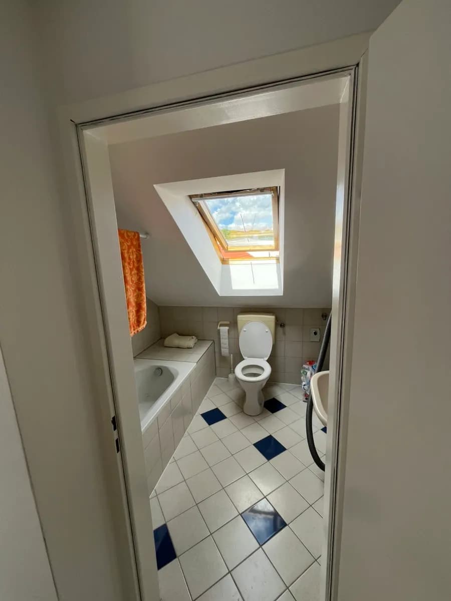 1-Zimmer-Wohnung mieten in Wiener Neustadt Land – 38 m², € 450 – Bild 3 von 3