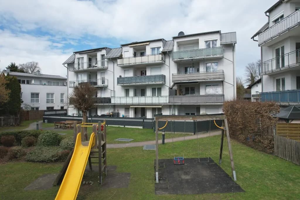 3-Zimmer-Wohnung kaufen in Vöcklabruck – 74,57 m², € 265.000 – Bild 2 von 12