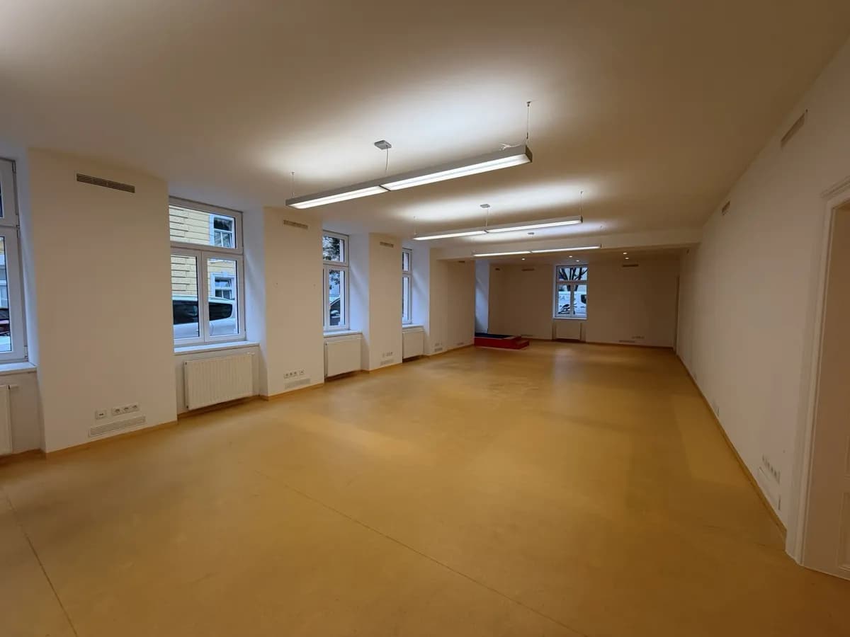 Gewerbeimmobilie mieten in Wien – 113 m², € 1.465 – Bild 3 von 12