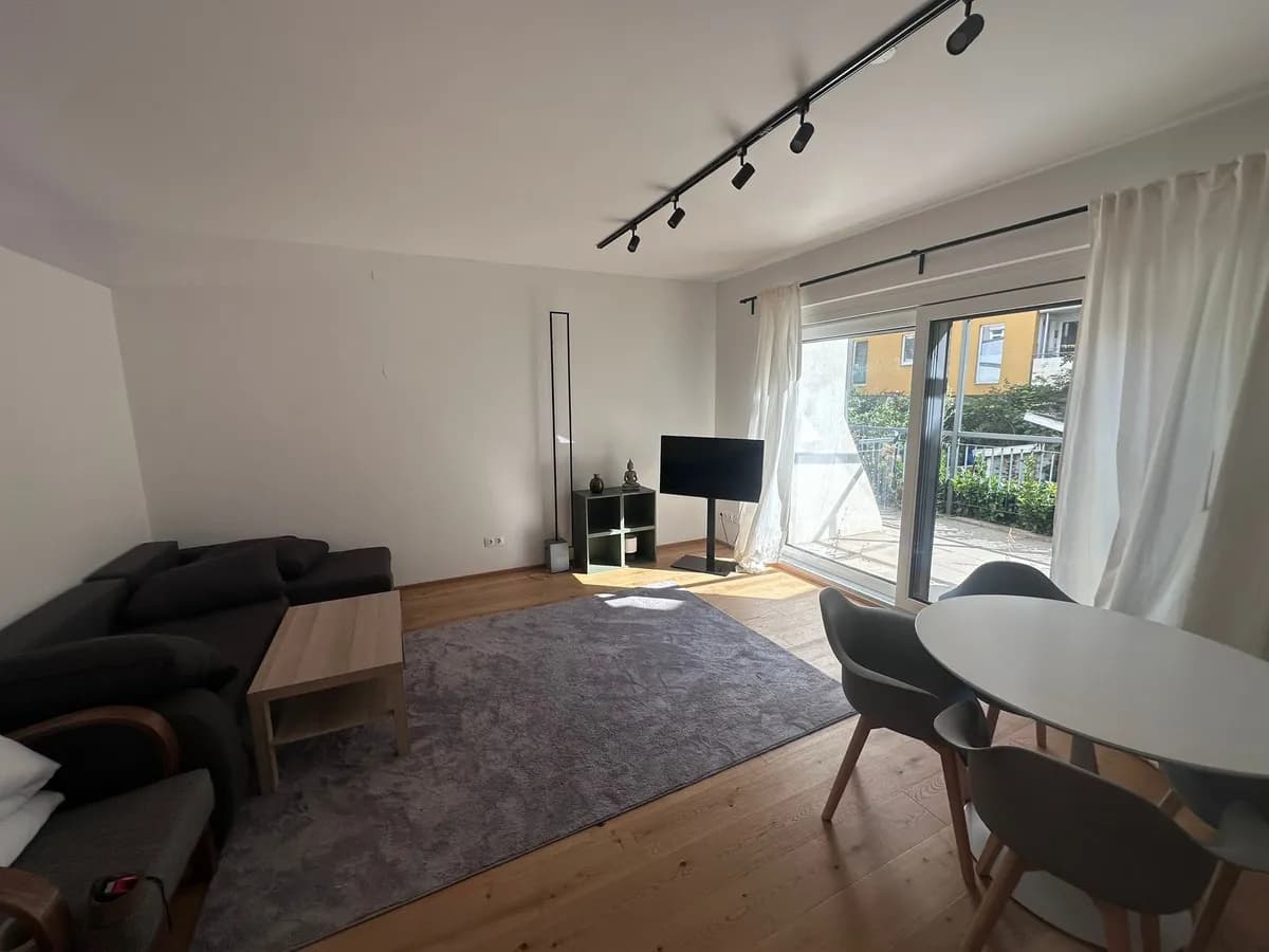 2-Zimmer-Wohnung mieten in Wien – 68 m², € 1.560 – Bild 1 von 9