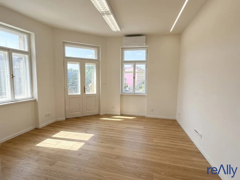 7-Zimmer-Gewerbeimmobilie mieten in Wien – 180 m², € 4.500