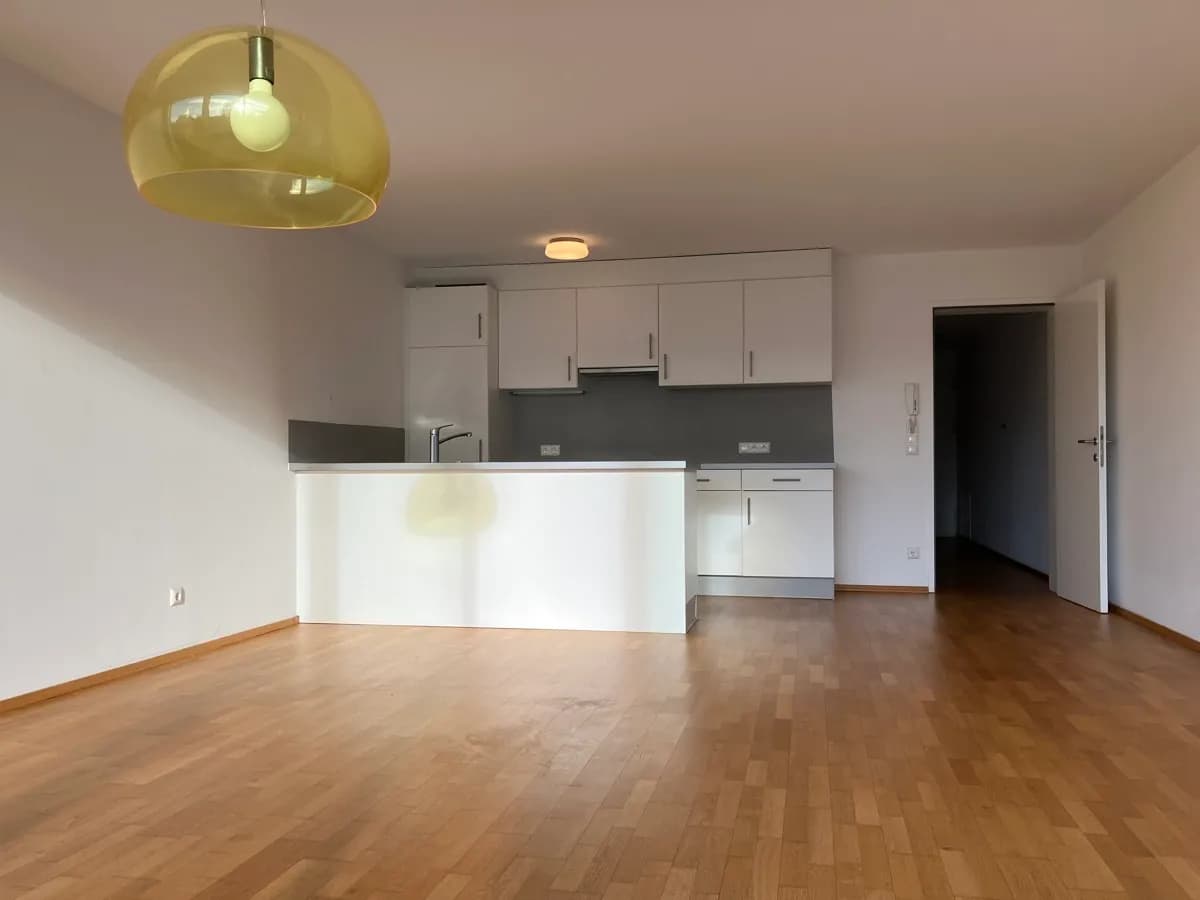 2-Zimmer-Wohnung mieten in Bregenz – 57 m², € 1.156 – Bild 2 von 11