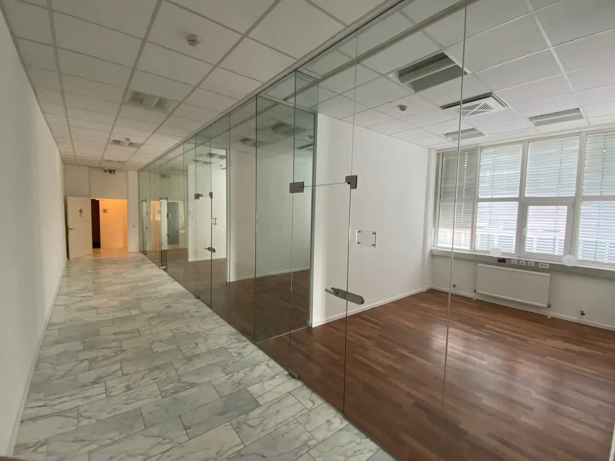 Gewerbeimmobilie mieten in Wien – 761 m², € 23.854 – Bild 2 von 10