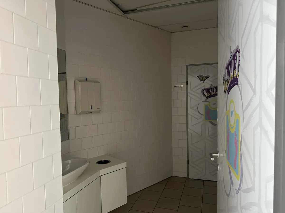 Gewerbeimmobilie mieten in Wien – 120 m², € 2.436 – Bild 7 von 8