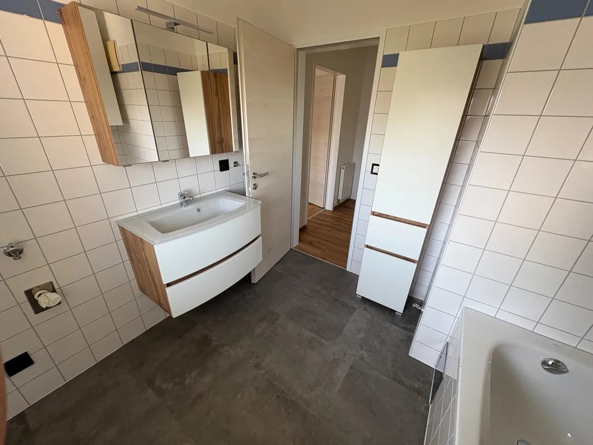 3-Zimmer-Wohnung mieten in Amstetten – 75 m², € 950 – Bild 6 von 12