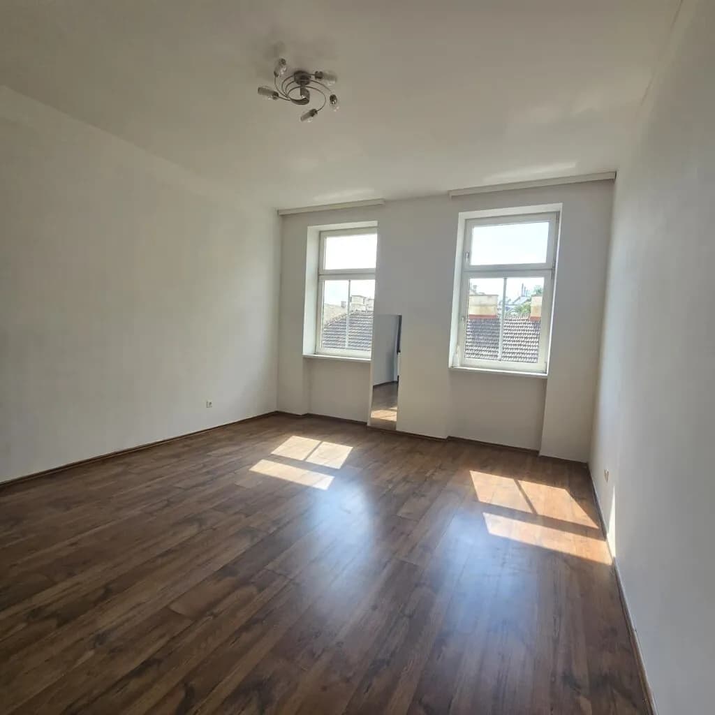 1-Zimmer-Wohnung mieten in Wien – 30,24 m², € 333 – Bild 1 von 13