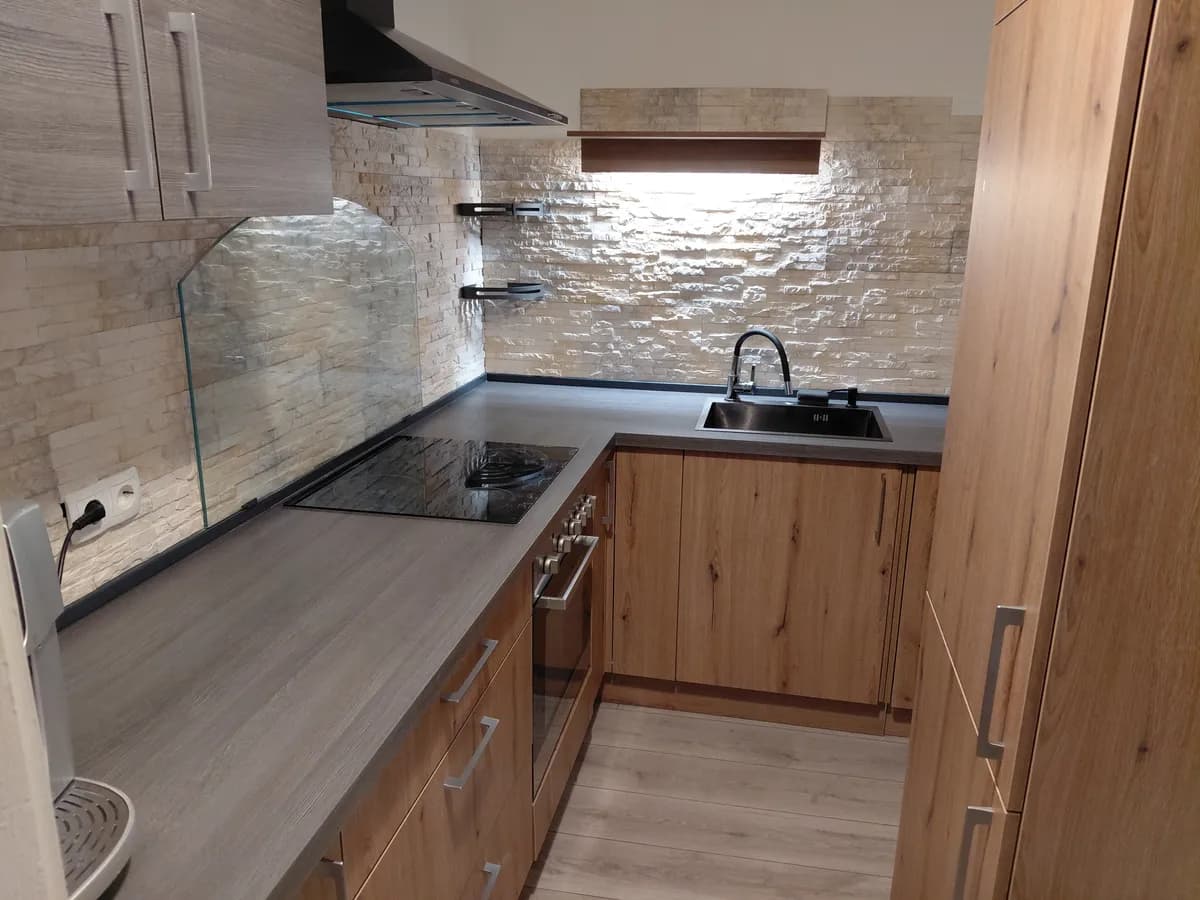 2-Zimmer-Wohnung mieten in Klagenfurt – 64 m², € 890 – Bild 1 von 9