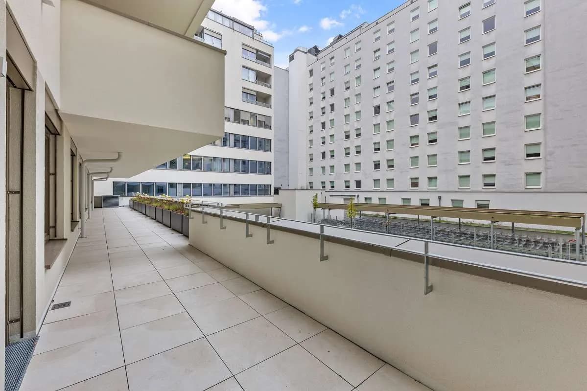 Gewerbeimmobilie mieten in Wien – 1 130 m², € 21.075 – Bild 3 von 14
