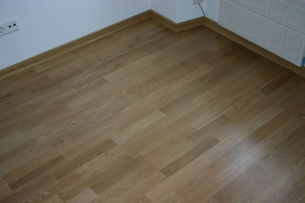 1-Zimmer-Gewerbeimmobilie mieten in Mödling – 30 m², € 470 – Bild 7 von 12