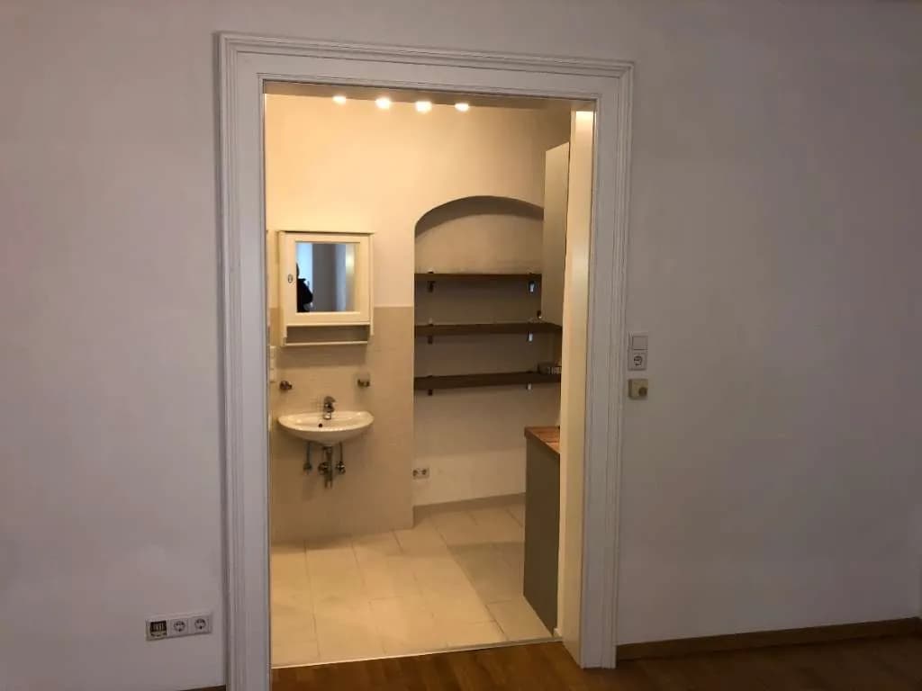 1-Zimmer-Gewerbeimmobilie mieten in Mödling – 30 m², € 470 – Bild 10 von 12