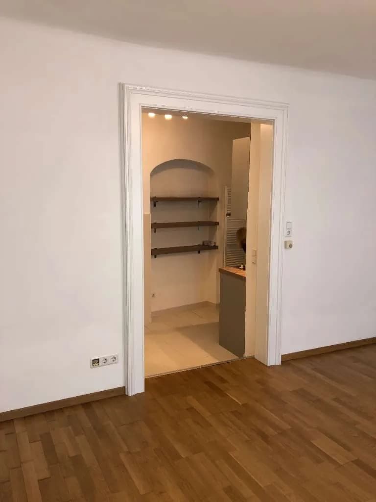 1-Zimmer-Gewerbeimmobilie mieten in Mödling – 30 m², € 470 – Bild 11 von 12