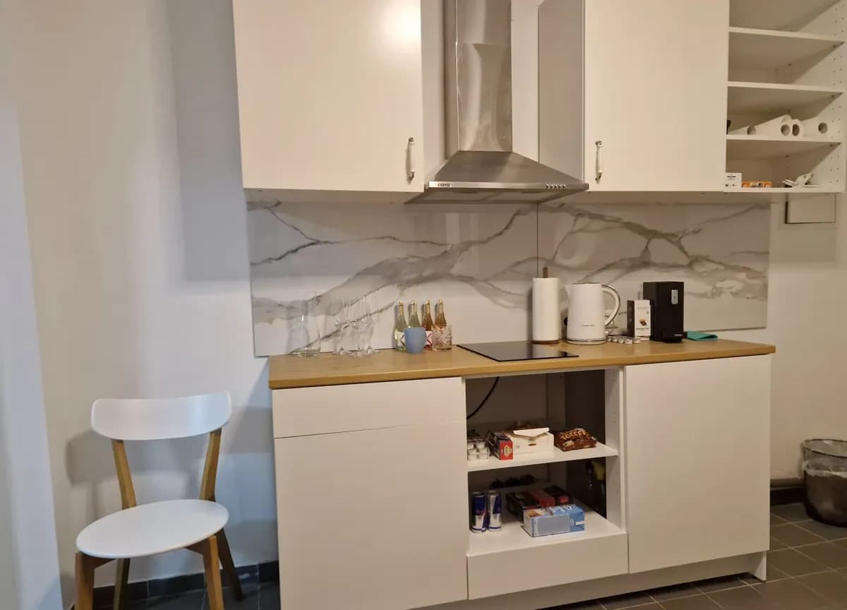1-Zimmer-Wohnung mieten in Wien – 38 m², € 990 – Bild 2 von 7