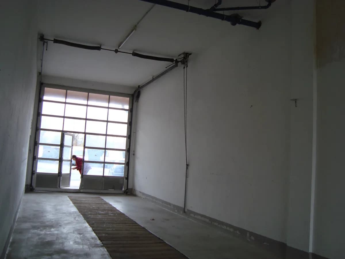 Gewerbeimmobilie mieten in Graz – 45 m², € 481 – Bild 2 von 3
