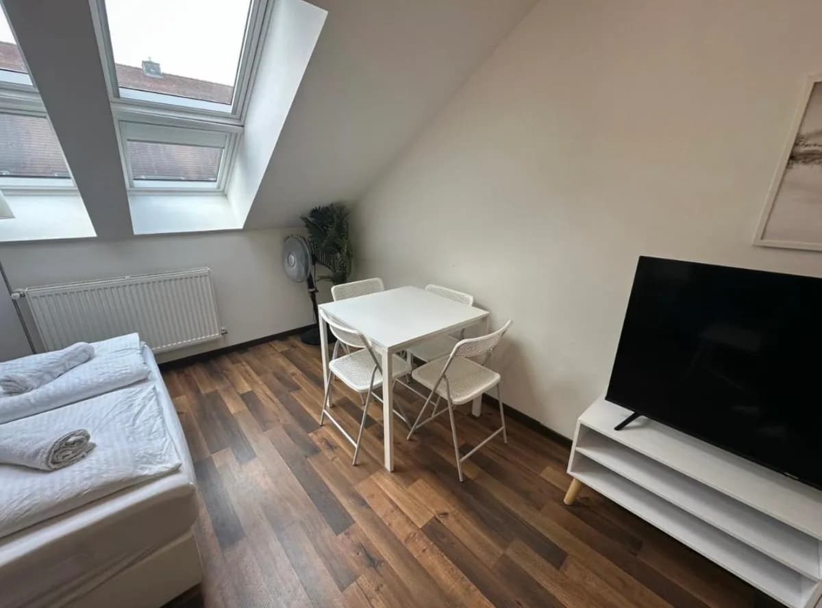 Wohnung mieten in Wien – 40 m², € 1.100 – Bild 2 von 11