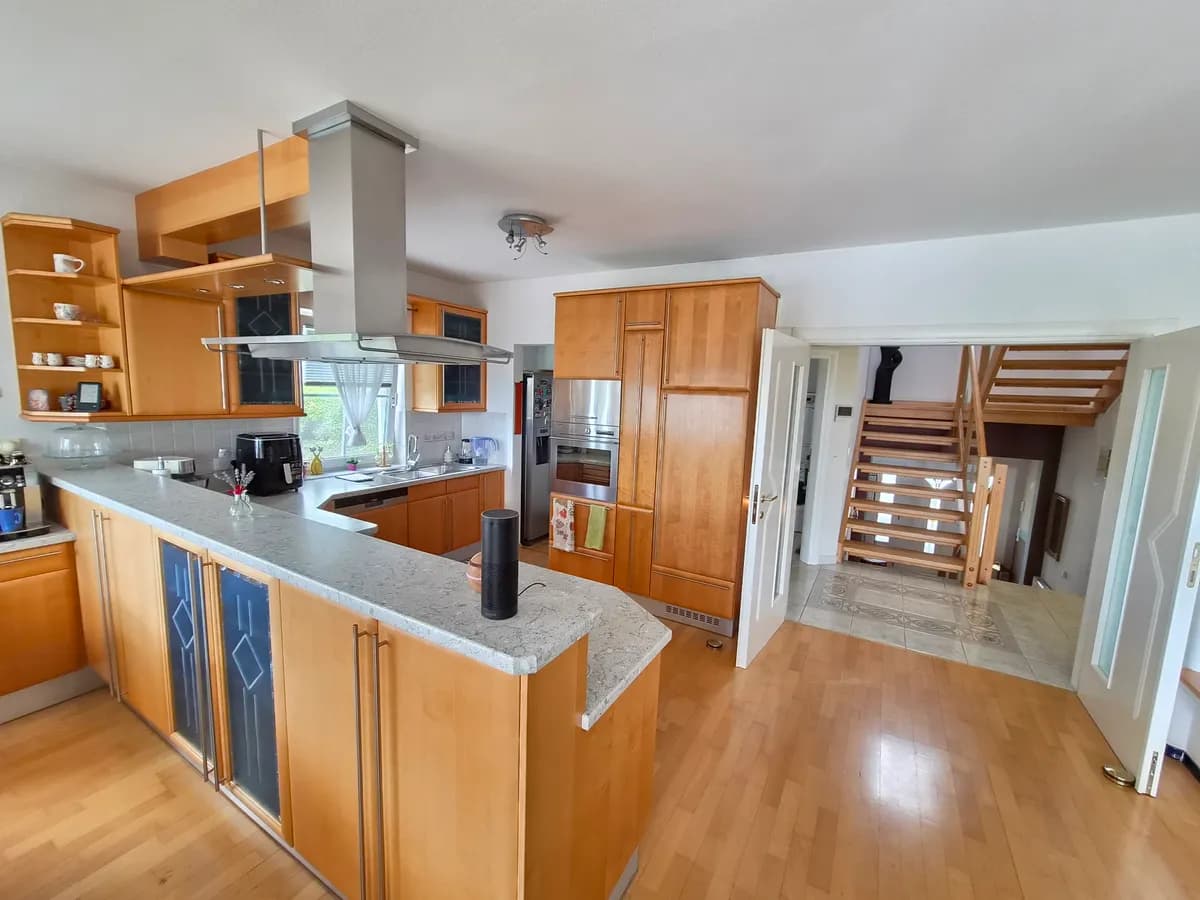 8-Zimmer-Immobilie kaufen in Baden – 326 m², € 890.000 – Bild 7 von 22